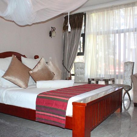 Sherbourne Hotel Kitwe Buitenkant foto