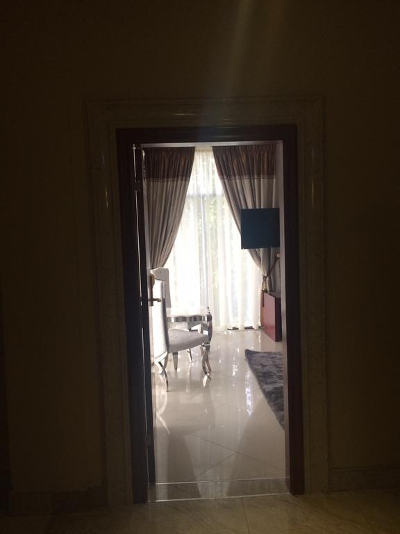 Sherbourne Hotel Kitwe Buitenkant foto